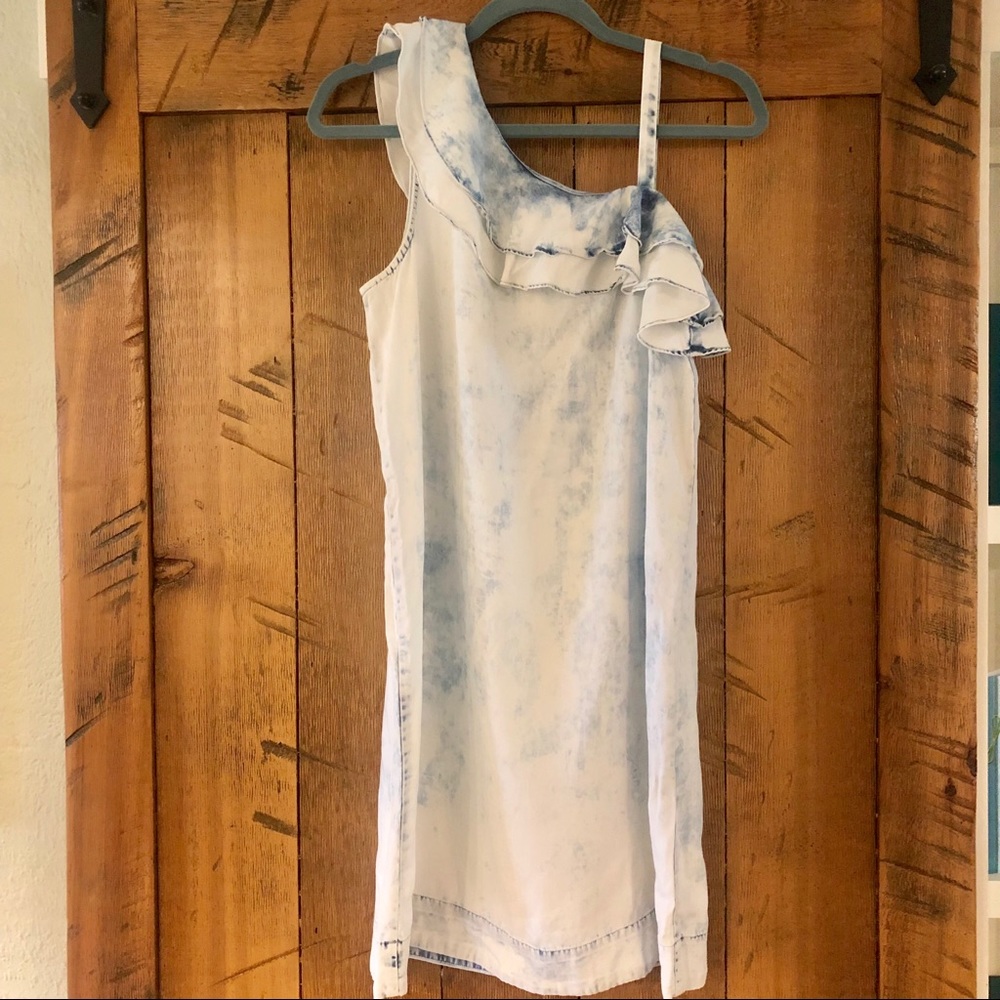 Anthropologie holding horses ruffle chambre dress